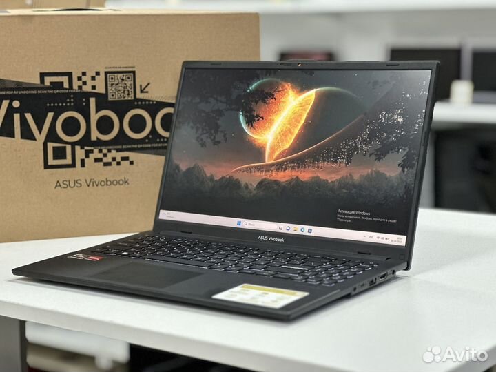 Новый asus ryzen5-7520u озу 16gb ssd 512gb