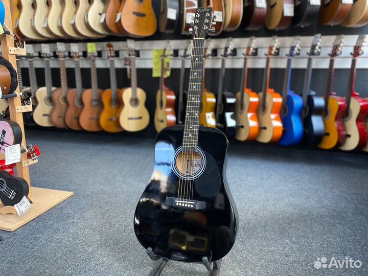 Гитара акустическая
