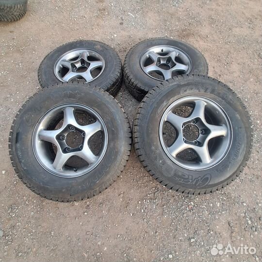 Комплект колес на УАЗ
