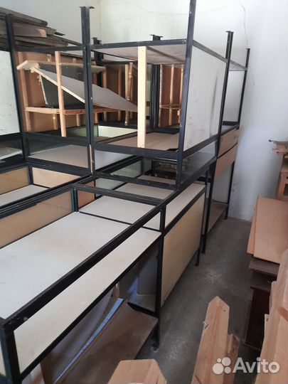 Полки, стеллажи, витрины бу