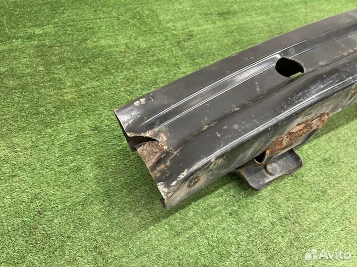 Усилитель бампера задний Cadillac Cts 2 2008