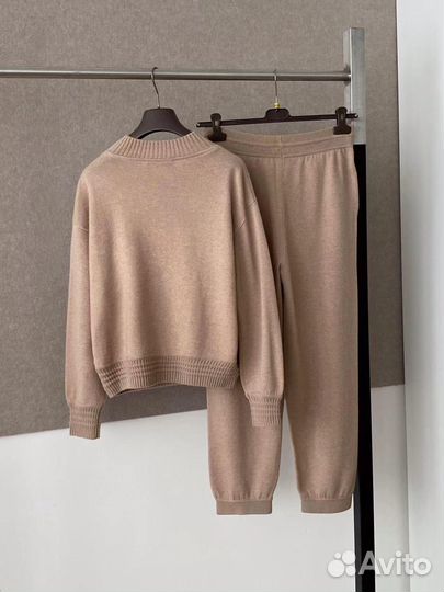 Кашемировый костюм loro piana