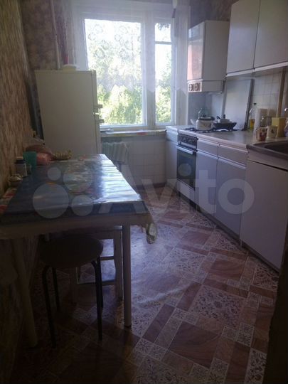 2-к. квартира, 47 м², 3/9 эт.