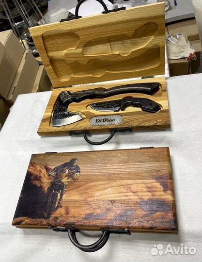 Топор кованый + нож в наборе