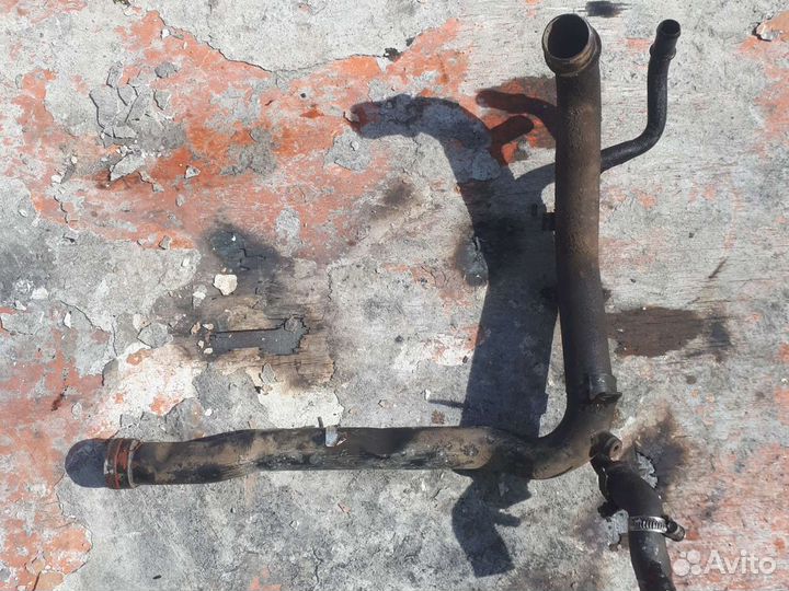 Трубка охлаждения ауди А6С5 audi A6C5