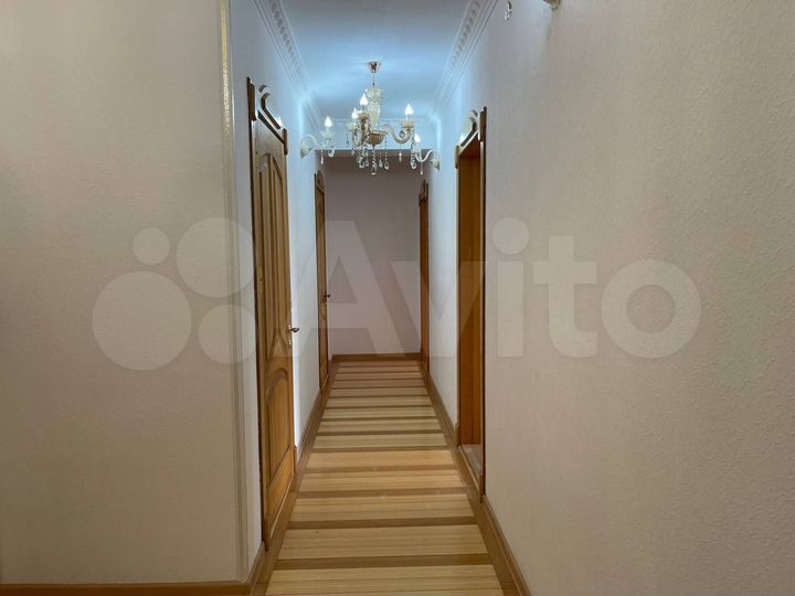 3-к. квартира, 104,3 м², 11/12 эт.