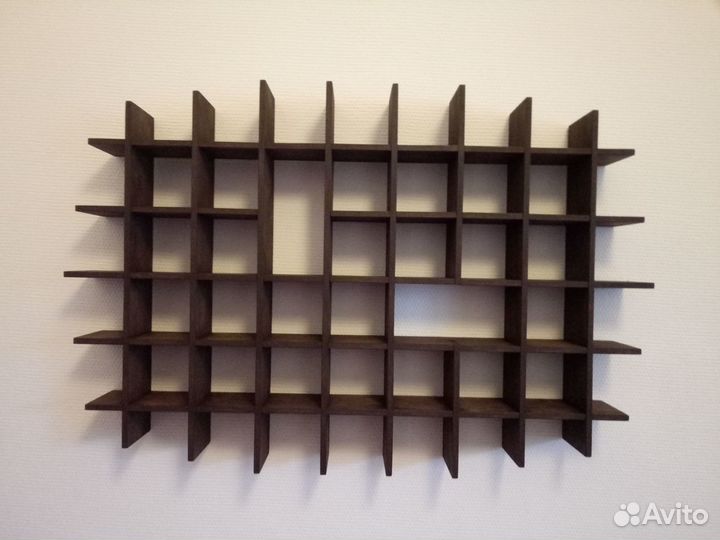 Полка для коллекции