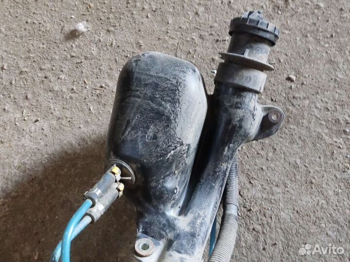 Заливная горловина Alfa Romeo 166