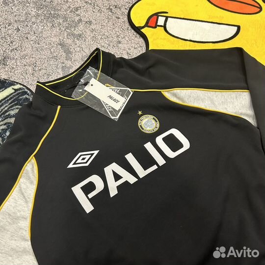 Свитшот Palace umbro x Palio