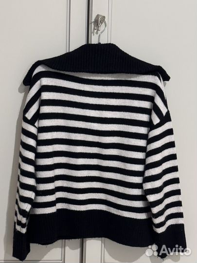 Свитер bershka