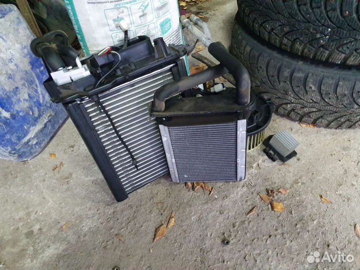 Радиатор печки кондея на джили эмгранд ес7