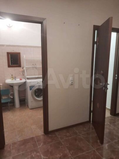 2-к. квартира, 62 м², 1/23 эт.