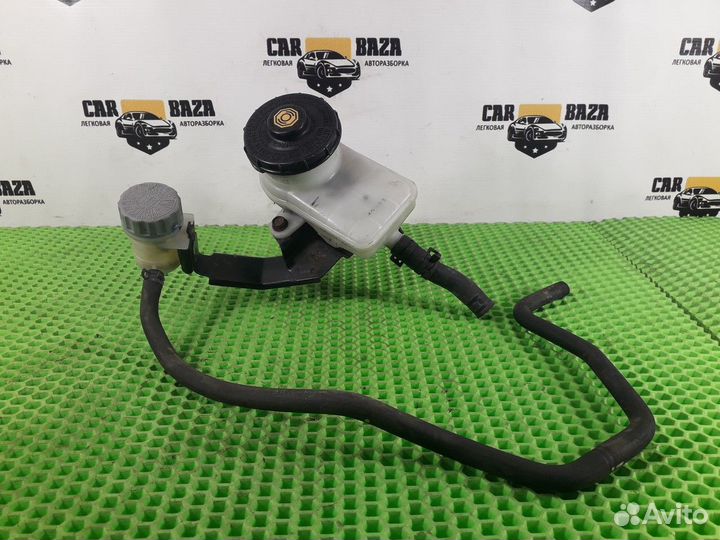 Бачок главного тормозного цилиндра Honda CR-V