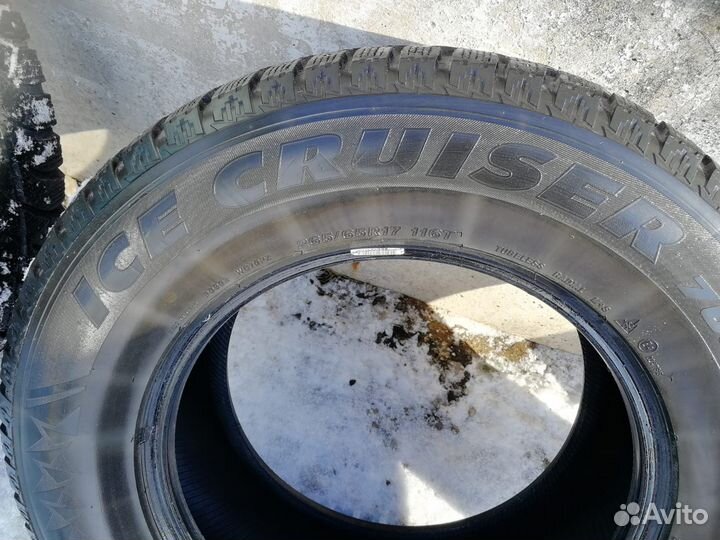 Bridgestone Ice Cruiser 7000 265/65 R17
