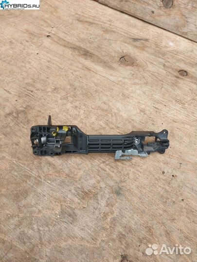 Ручка наружная двери передней левой Toyota Prius 2