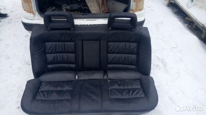Автомобильный салон кожаный
