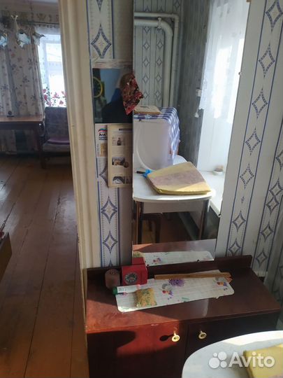 Трюмо с зеркалом