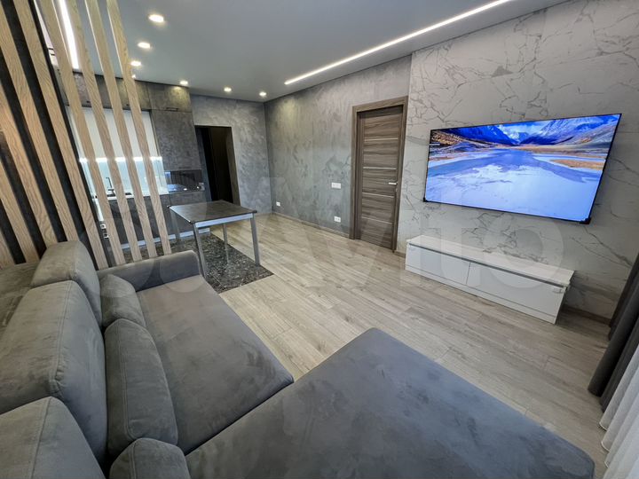 2-к. квартира, 71,4 м², 3/5 эт.