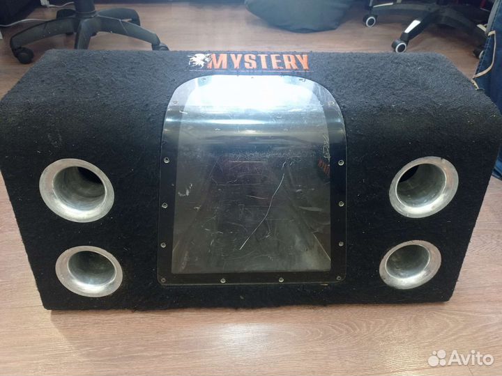 Короб с двумя сабуферами