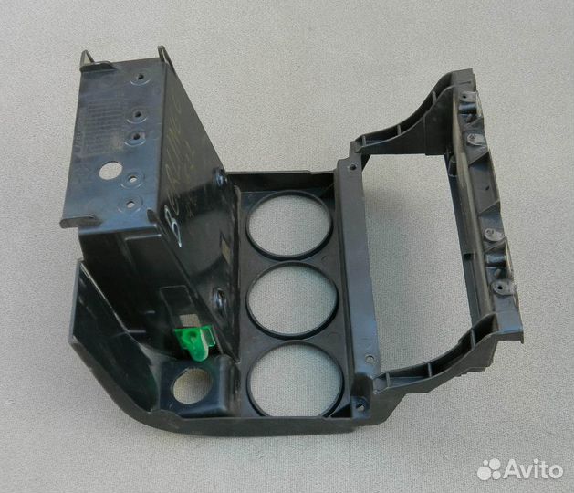 Рамка магнитолы Citroen Berlingo