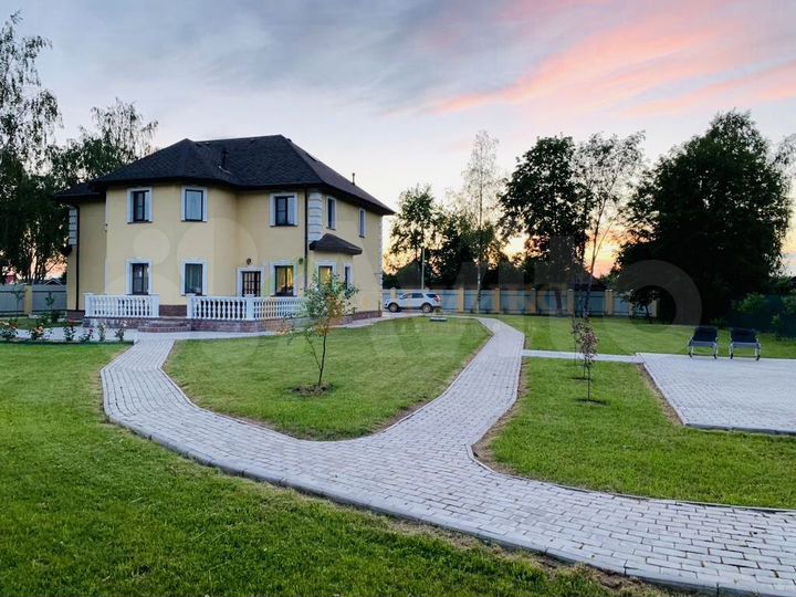 Дом 343 м² на участке 23,5 сот.