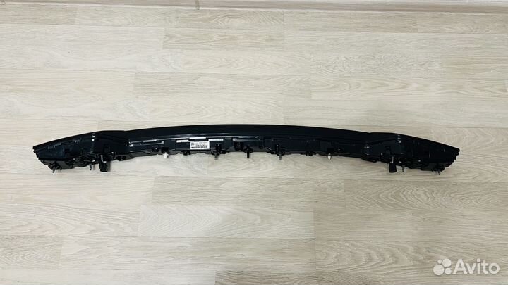 Фонарь крышки багажника задний Geely Monjaro KX11