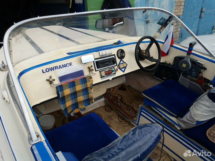 Моторная лодка Нептун 3, Yamaha 40 4т