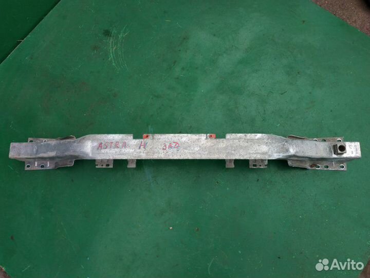 Усилитель бампера задний Opel Astra H 2004-2015