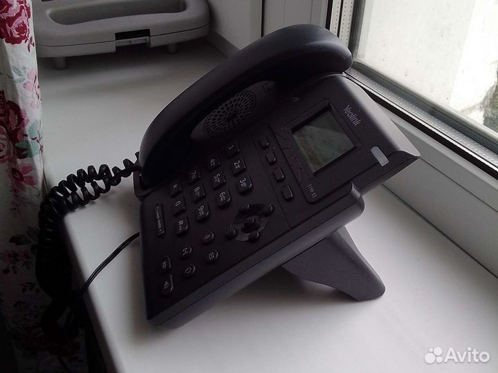 IP SIP телефон yealink T19P