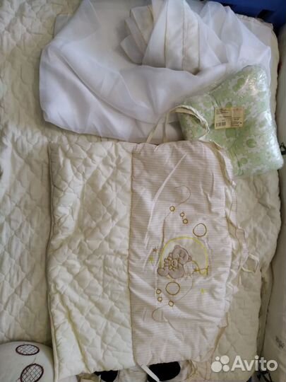 Бортики и балдахин в кроватку