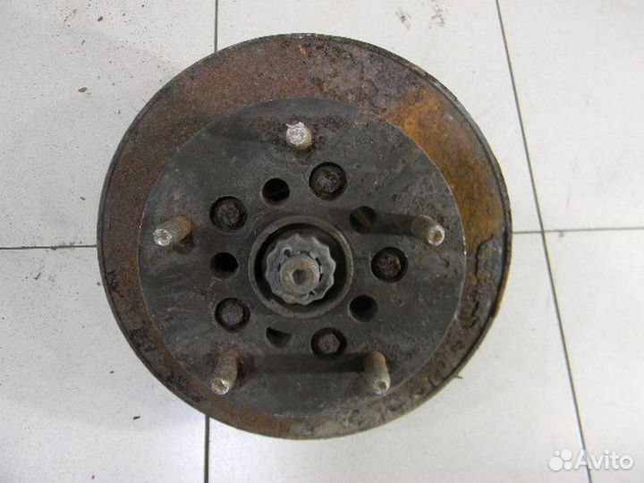 Кулак передний правый Форд