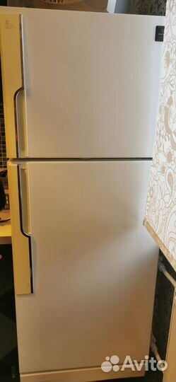 Холодильник бу GoldStar