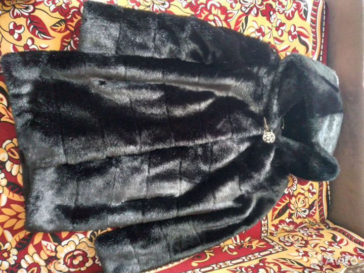 Шуба из искусственного меха