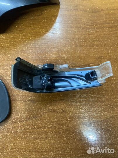 Зеркало левое Toyota Corolla E180 по запчастям