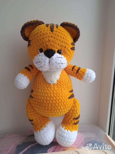 Вязаная игрушка ручной работы