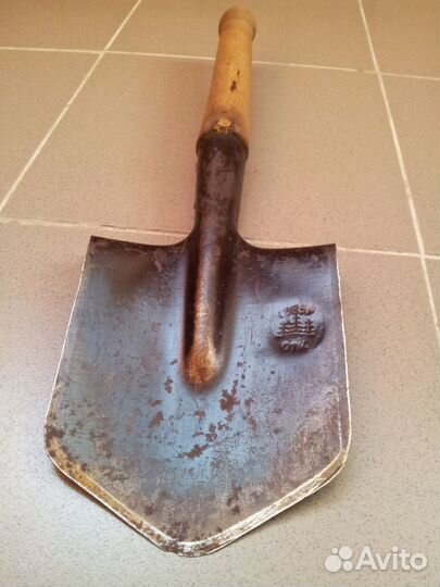 Малая саперная лопатка