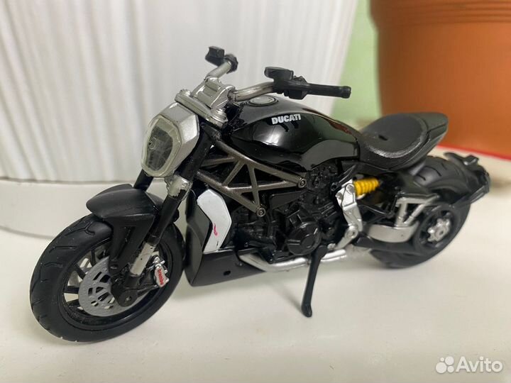 Коллекционные модели мотоциклов Дукати