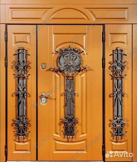 Железная входная группа с окном и ковкой