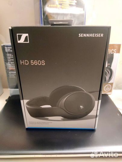 Проводные наушники Sennheiser HD 560S черный