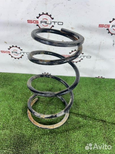 Пружина передняя Toyota Celica ZZT230 1ZZ-FE 2002