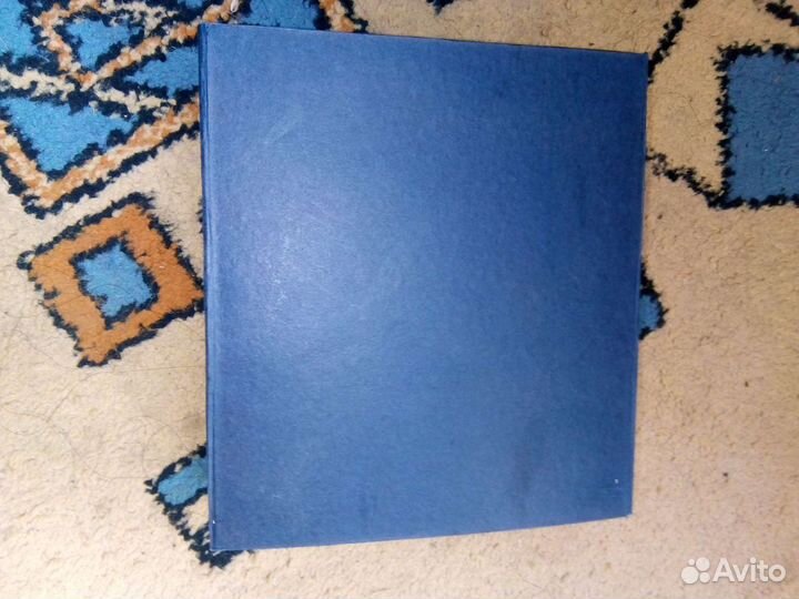 Фляжка- подарок с рюмками для мужчин новая