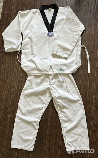 Добок для тхэквондо 140