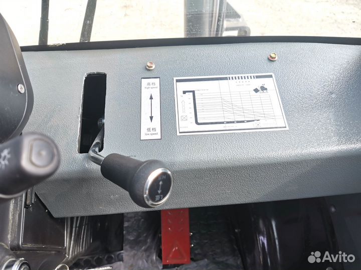 Вилочный погрузчик Megamax DK50-4, 2023
