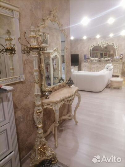 Консоль с зеркалом силик старинная