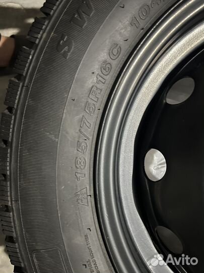 Продам новую резину с дисками