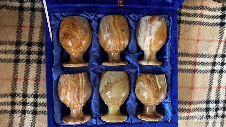 Набор рюмок из оникса