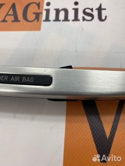 Рамка магнитолы Vw Passat CC 3.6 2008