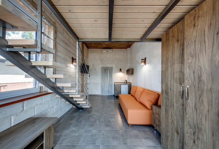 Комната 27 м², 1/3 эт.