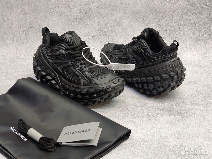 Кроссовки Balenciaga Defender