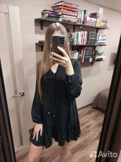 Платье черное в горошек